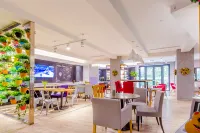 Campanile(Shanghai Natural History Museum)