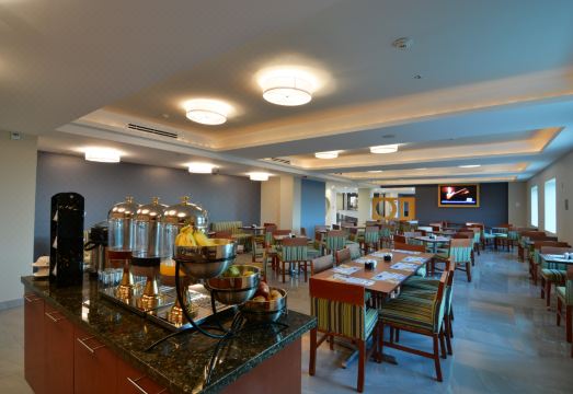 Holiday Inn Express Cabo San LucasHotel Overview