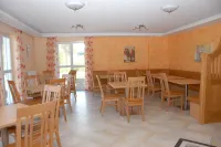 Pension Alram Hof - Aamiainen