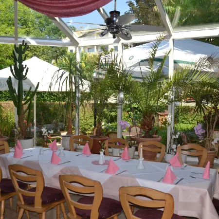 Hotel & Restaurant Feustel