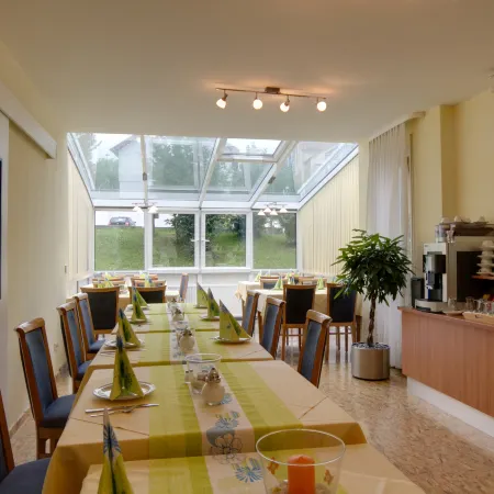 Airport Hotel Stetten