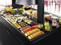 Kyriad Chateauroux - Saint Maur Hotels in Tendu
