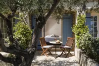 Le Mas d'Aigret Hotels in Les Baux-de-Provence