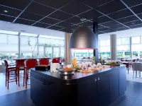 Campanile Saintes Hotels in Saint-Vaize