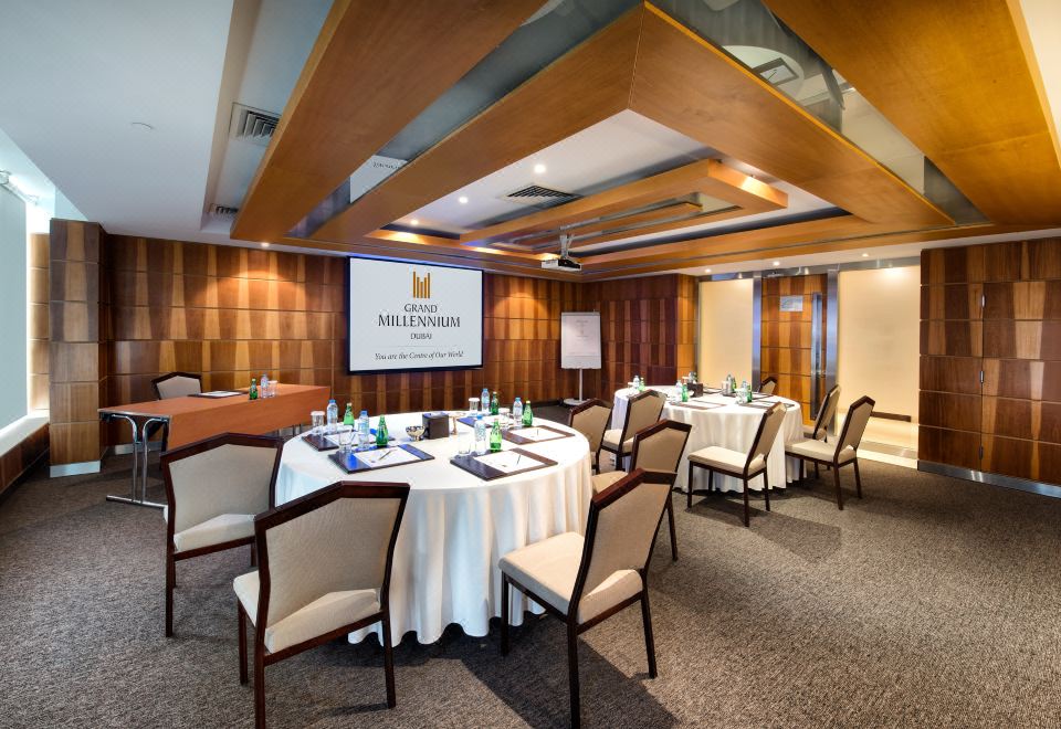 Grand Millennium Hotel DubaiOver view