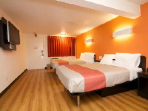 โมเทล 6 เบรเมอร์ตัน WA โรงแรมในเบรเมอร์ตัน