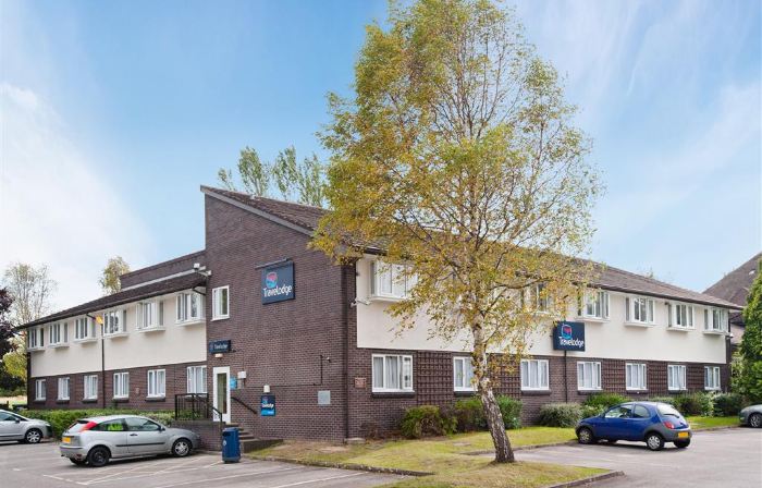Travelodge Chester Warrington Road