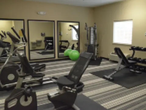 キャンドルウッド スイーツ ハーリンジェン by IHG ハーリンゲンのホテル