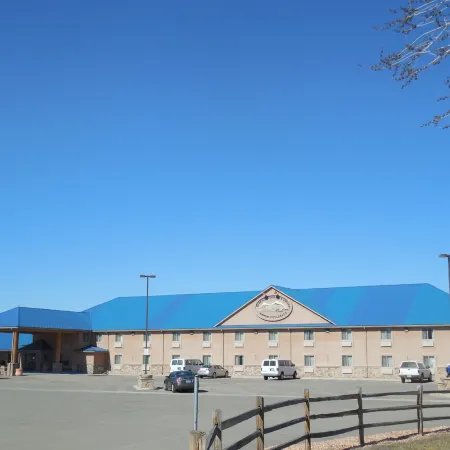 Blue Mountain Inn and Suites