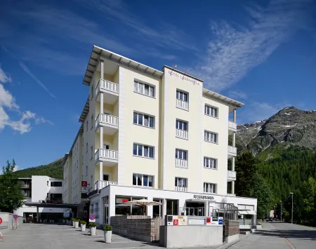 Hotel Laudinella Отели в г. Санкт-Мориц