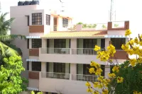 Hotel Pallava Dynasty Ξενοδοχεία στην πόλη Kanchipuram