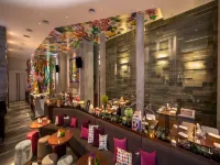 ARTOTEL Thamrin - Jakarta - breakfast