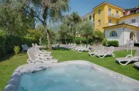 Hotel Orione - Lake Front Hotel Hotels in Brenzone sul Garda