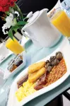 Park Grand Heathrow - breakfast