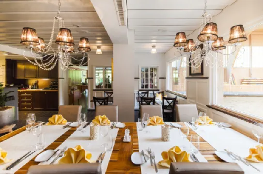 Hotel Hohberg "Next to BBC Arena" Отели рядом с достопримечательностью «Schwabentor»