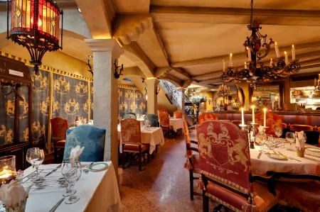 Central Plaza Отели рядом со станцией Zürich Hardbrücke