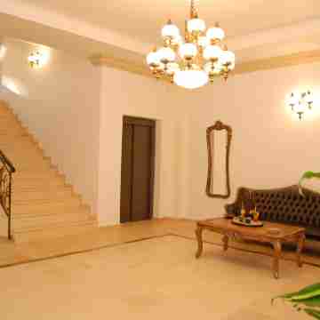 Richmond Hotel Others