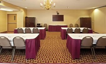 Holiday Inn Express Cloverdale (Greencastle)