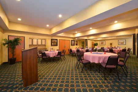 Best Western Plus Rockwall Inn  Suites