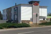 Econo Lodge Inn & Suites