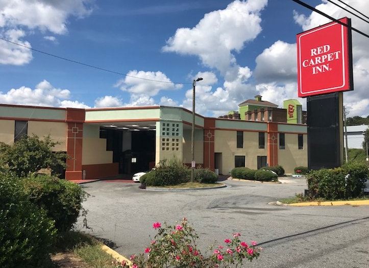 Red Carpet Inn Macon Updated 22 Room Price Reviews Deals Trip Com