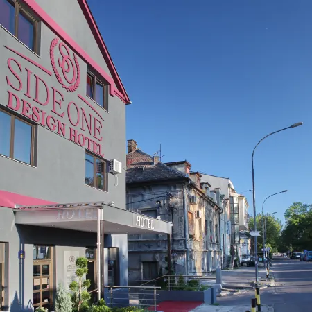 Side One Design Hotel Garni