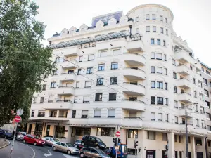 Xenon Hotel & Spa