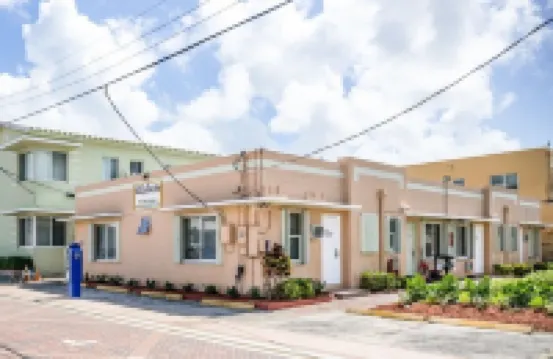 Hollywood Beach Flamingo