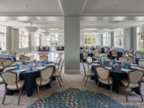 フェンウェイ ホテル オートグラフ コレクション ダニーディンのホテル