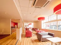 Travelodge Manchester Central Hotels near Spinningfields