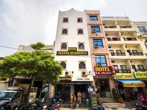 Hotel Deepak Residency