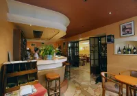 Logis Grand Hôtel de l'Europe Hotels in Langres