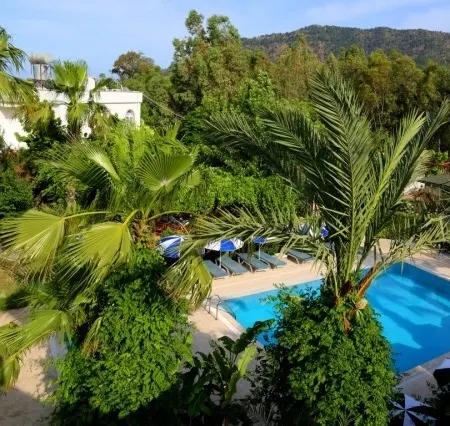 Arkadas Otel