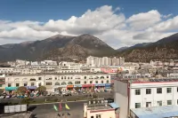 林芝風情大飯店