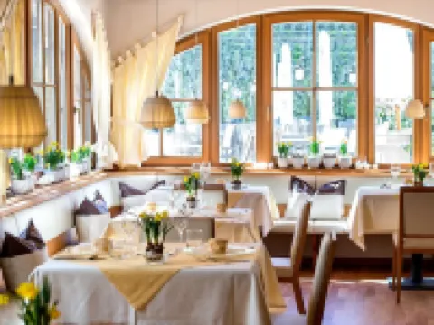 斯皮塔勒酒店 阿皮亞諾蘇拉斯特拉達德爾維諾酒店