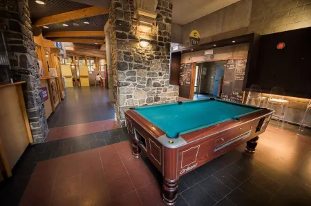 Liège Youth Hostel Отели в г. Angleur