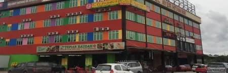 Ayer Hitam Hotel