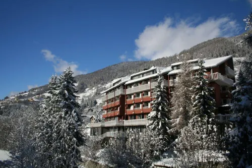 Hotel Mirella Hotels in Temu