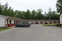Relax Inn-Collingwood - Motels