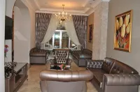 Batumi World Palace Hotel di Mtsvane Kontskhi