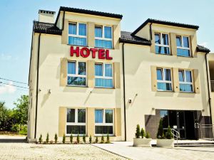 Hotel Sokolowska Airport Modlin