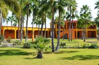 Hotel Playa Del Sol