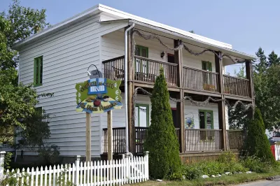 Gite au Vieux Pommier Hotel a Tadoussac