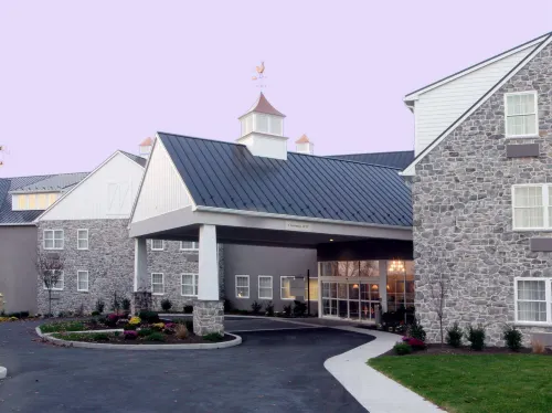 Amish View Inn & Suites Hotels in Leacock Township