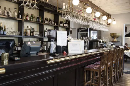 Hotell Gillet I Köping Отели в г. Кёпинг