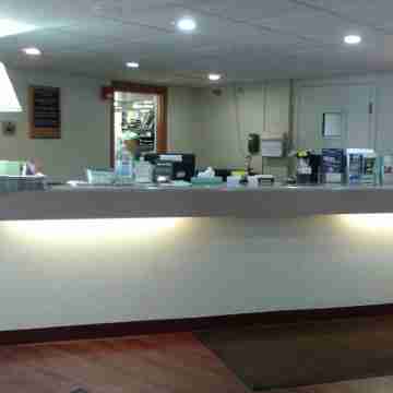 5th Avenue Inn & Suites Others