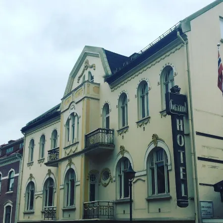 Grand Hotel Hønefoss