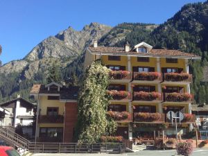 Albergo Alpenrose