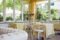 Hotel Sylvia - breakfast
