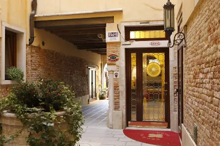 Hotel Ca' d'Oro - Wenice Deep Culture
